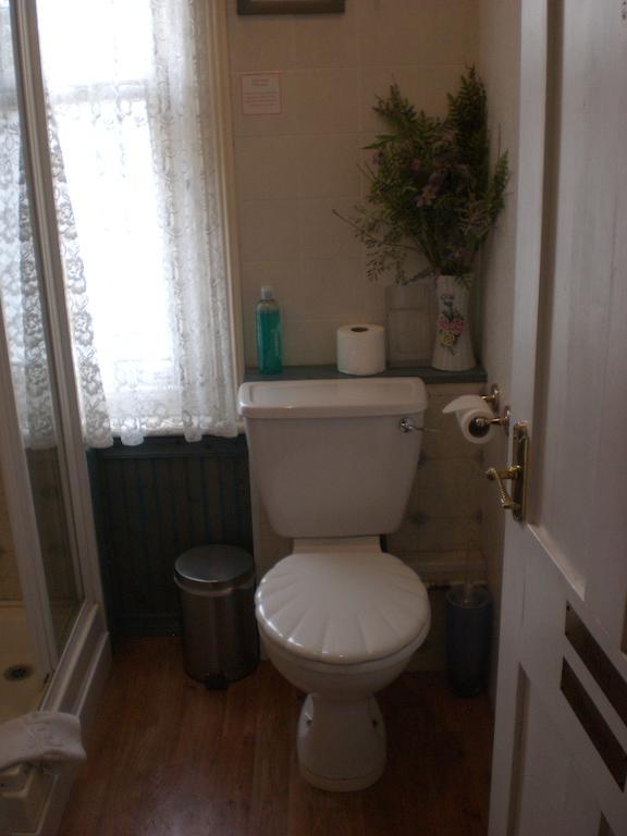 Melville Lodge Gatwick Horley Bilik gambar