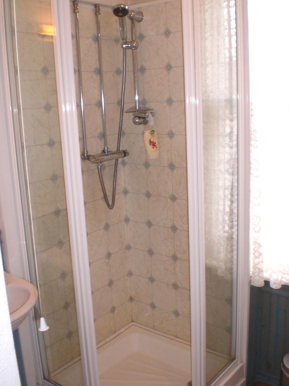 Melville Lodge Gatwick Horley Bilik gambar